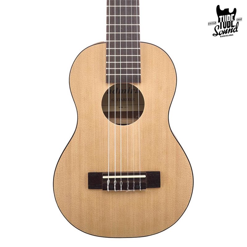 Admira Guitarlele Natural