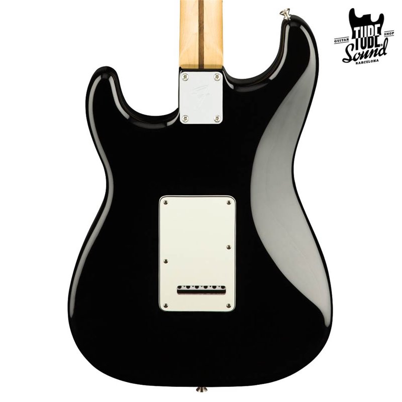 Fender Stratocaster Player MN Black