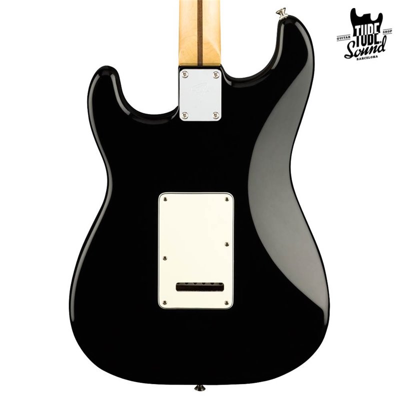 Fender Stratocaster Player HSS MN Black